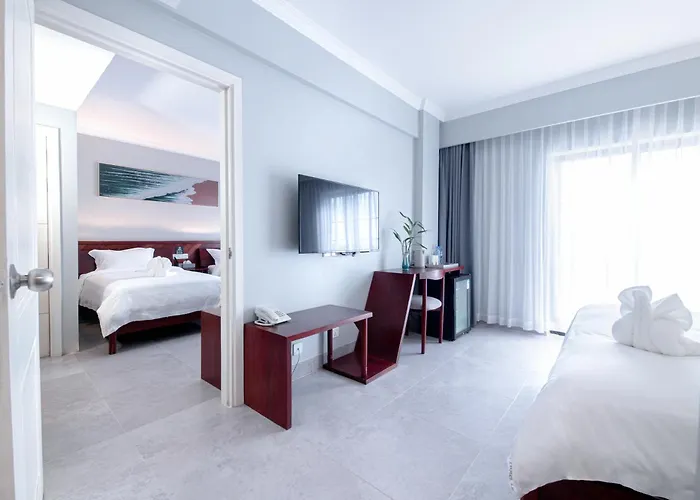 Solar Hotel